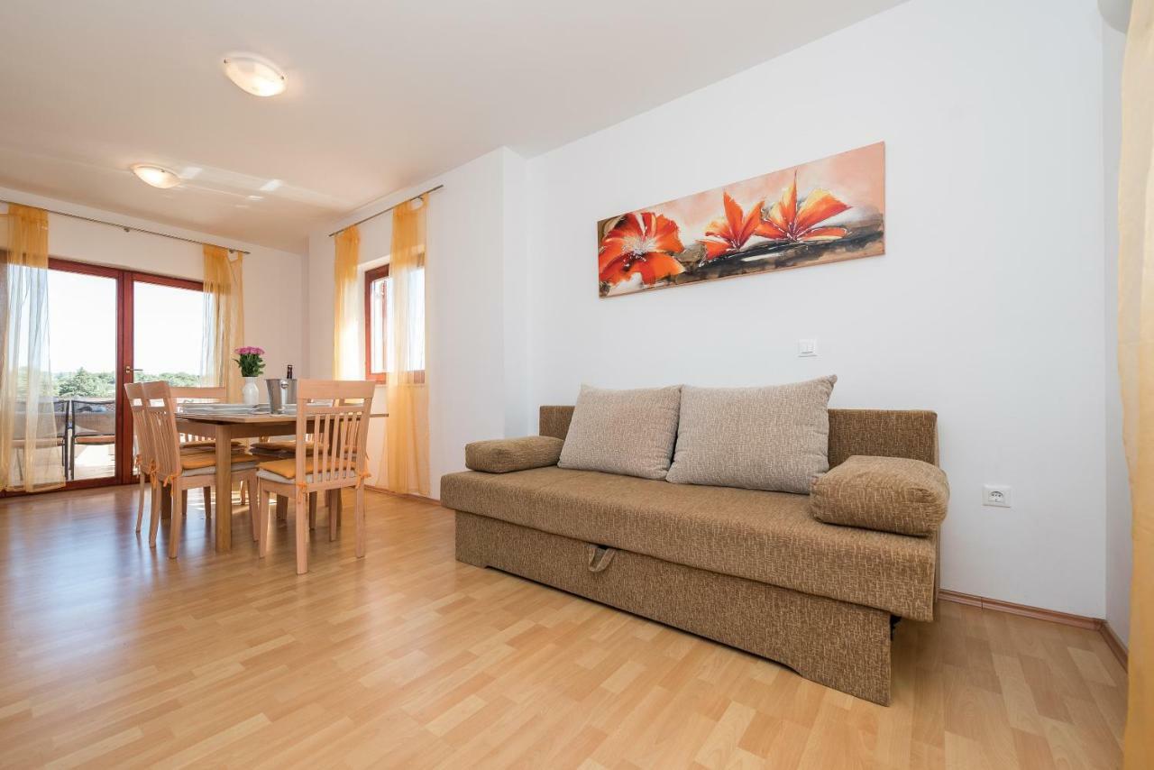 Apartments Blandona Biograd Na Moru Esterno foto
